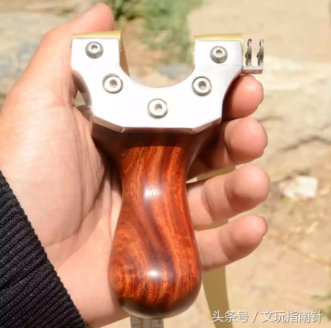 不让我爽，当心我拿弹弓叮死你！