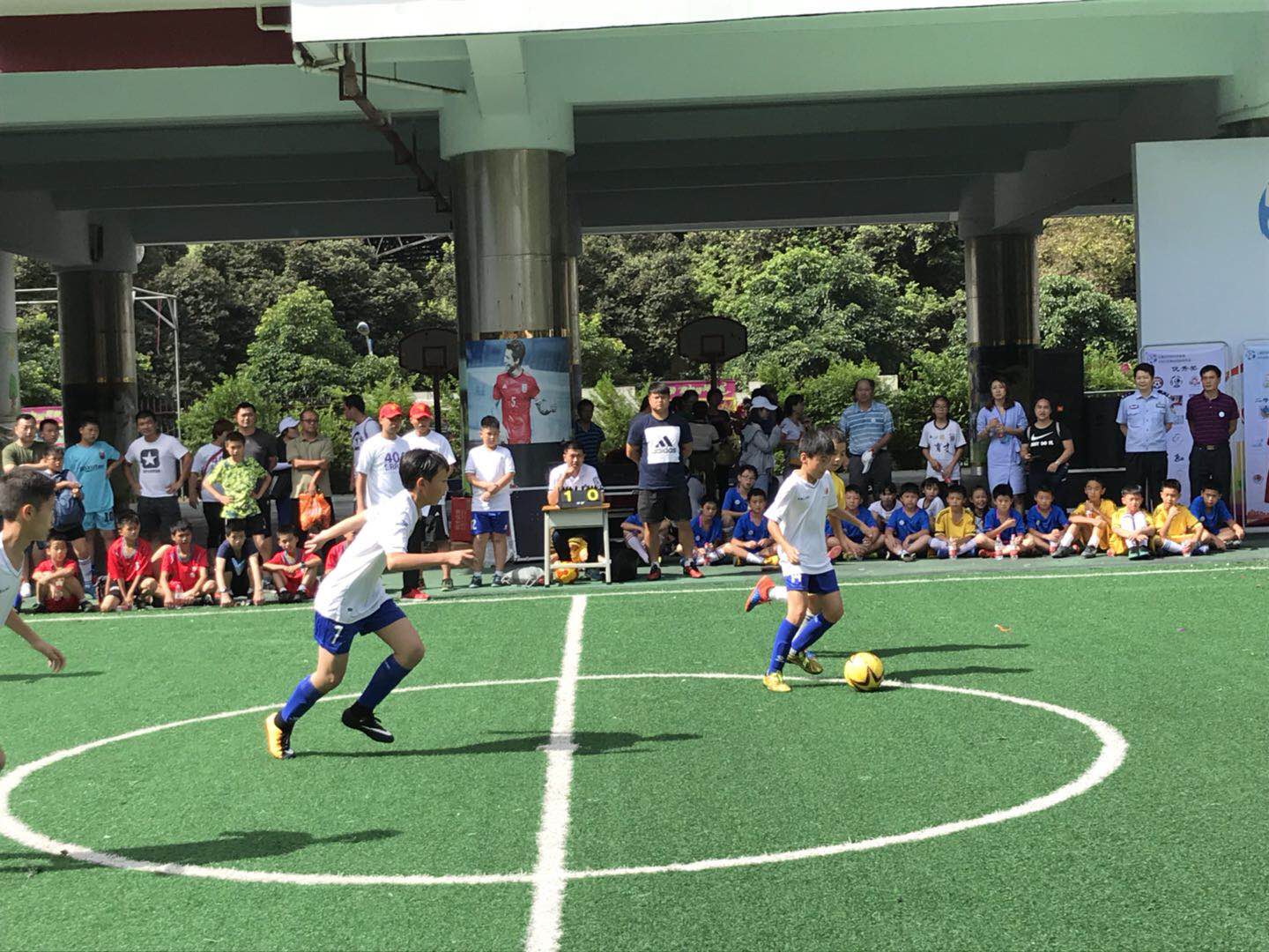 鐜╄浆瓒崇悆鏀鹃姊︽兂,鐜╄浆瓒崇悆