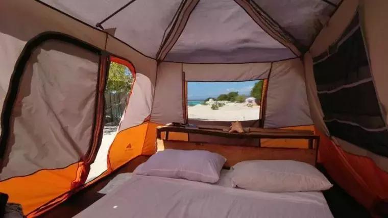 岛国名叫“星期天”，果然很懒很悠闲