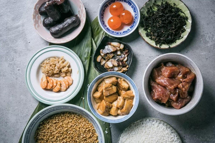 包粽子简单六步例文,手把手教你简单的粽子包法