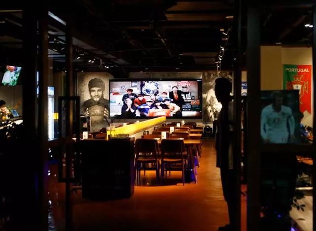 西安最好吃的蒜香小龙虾,西安爆火的小龙虾