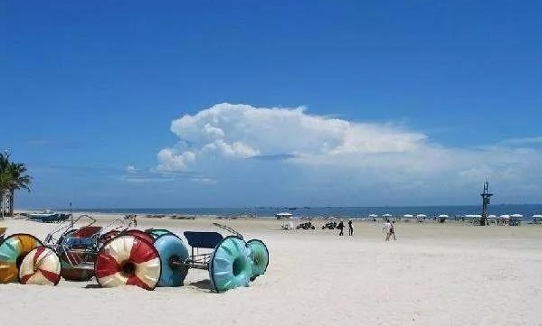 滨海旅游——北海银滩｜卖游翁