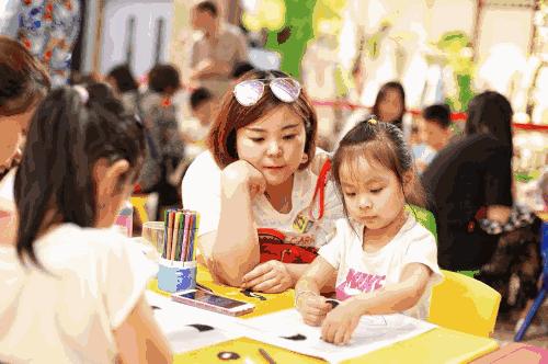 龙湖天街全年营销,3天销售一个亿