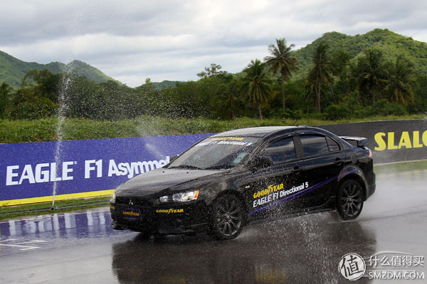 固特异f1轮胎质量怎么样,固特异f1很滑