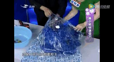 毛衣能用洗衣粉洗吗,毛衣用洗衣液还是洗衣粉