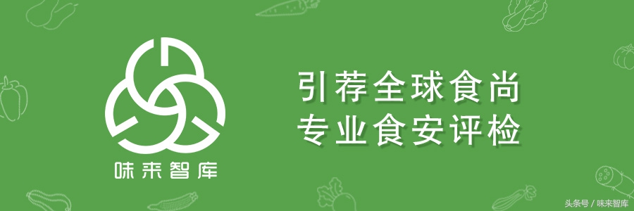 龟苓膏比秋梨膏更能解暑热,炎炎夏日来一碗清凉解暑的龟苓膏