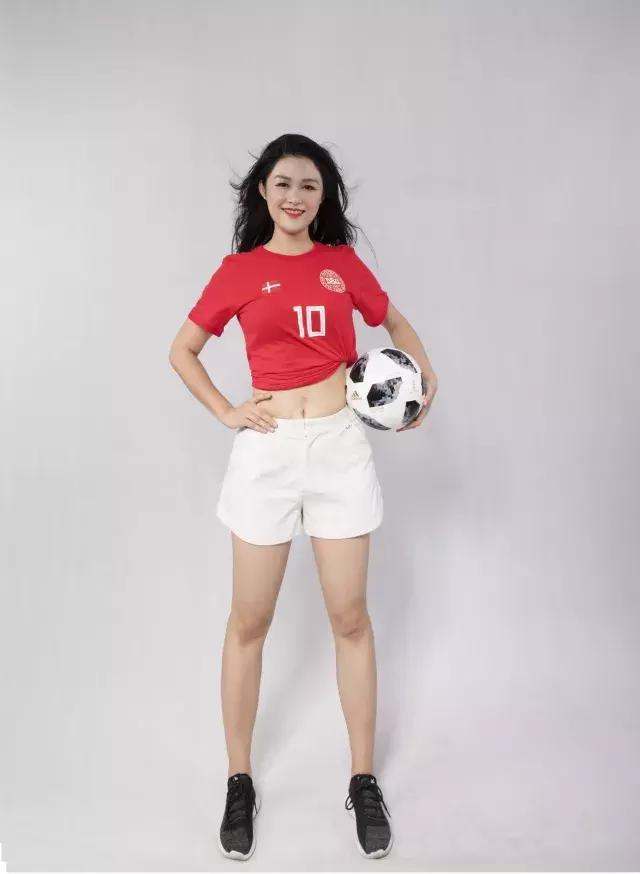 足球赛空姐,空姐和空姐格斗