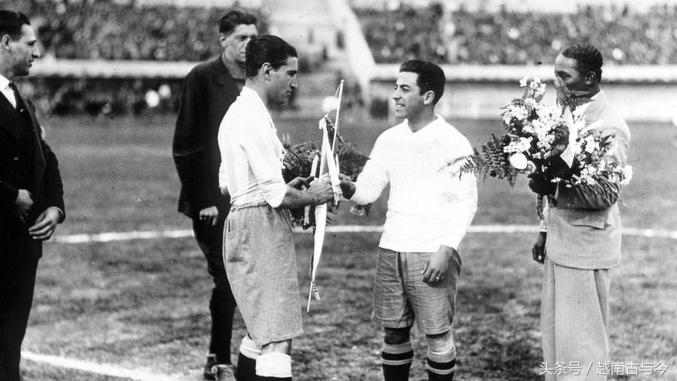 足球世界杯历届经典图片汇总,1930年世界杯真实影像