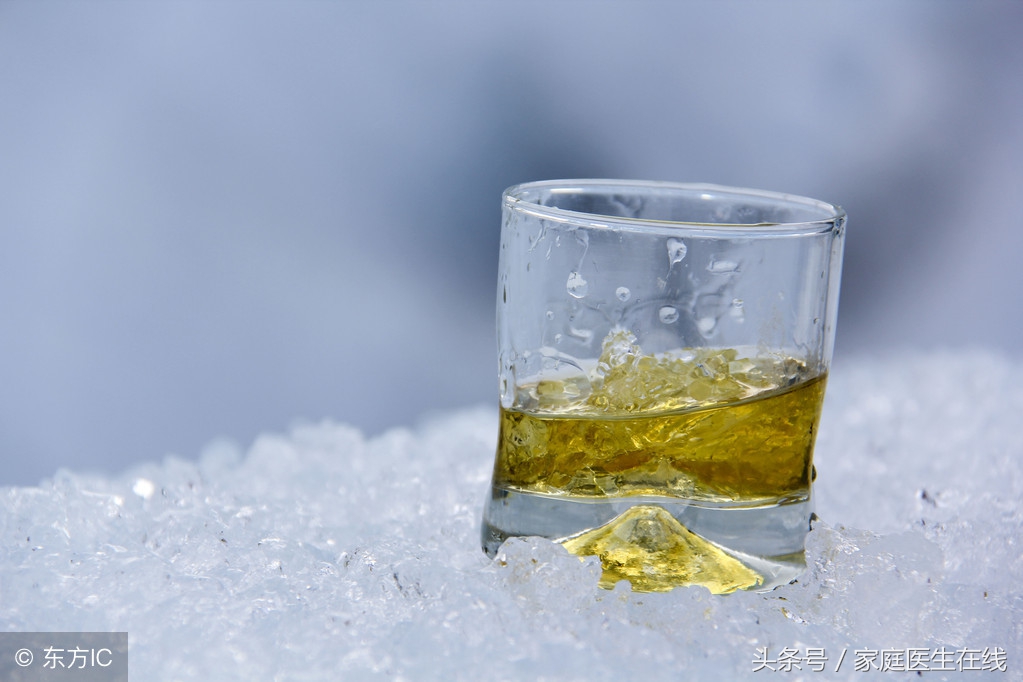 夏天喝冷饮太凉了怎么办,夏天喝冰水的正确方法