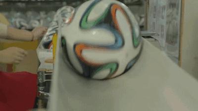 今年中国足球能进世界杯吗,中国足球进世界杯2002