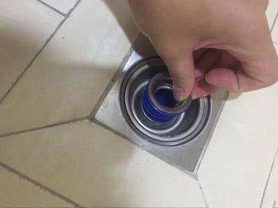 卫生间一到夏季就反臭味原因,夏天卫生间臭味难闻有什么小妙招