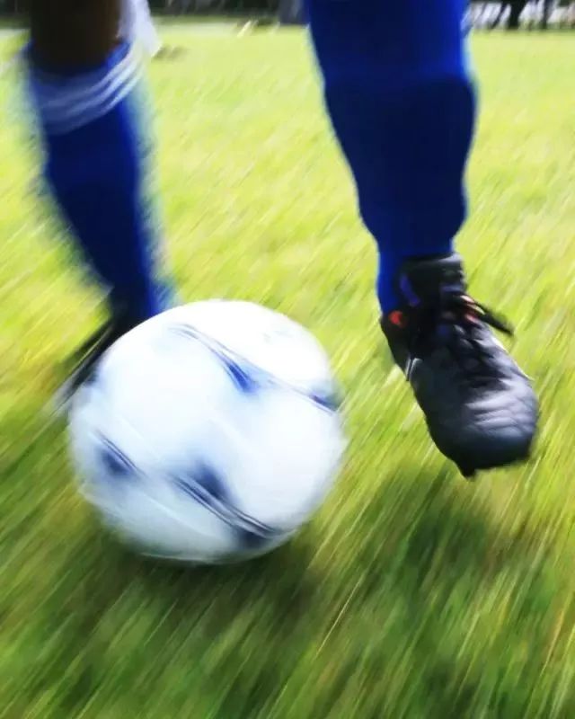 总有人要赢为什么不能是你英语,总有人要赢为什么不是我文案