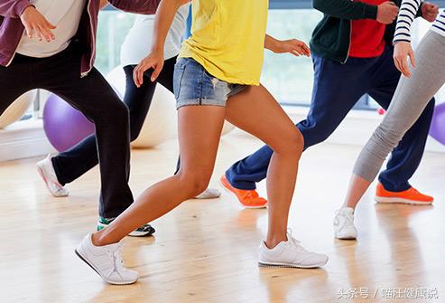 跑步伤膝盖吗权威报道,跑步免伤膝盖选哪种鞋好