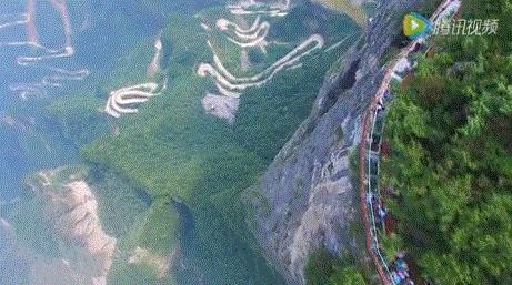 赣州哪座山有玻璃栈道,江西赣州三百山玻璃栈道