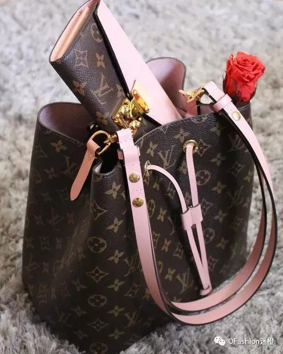 毕业季｜你有一封万元搞定大牌包礼物清单