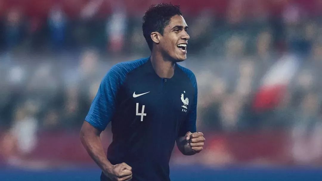 世界杯经典球衣,世界杯球衣相片