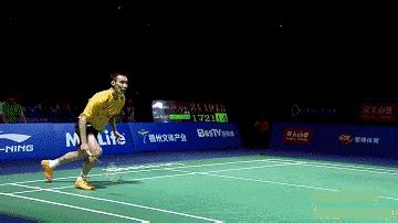 女生打羽毛球后场如何发力,羽毛球后场正手过渡对角教学