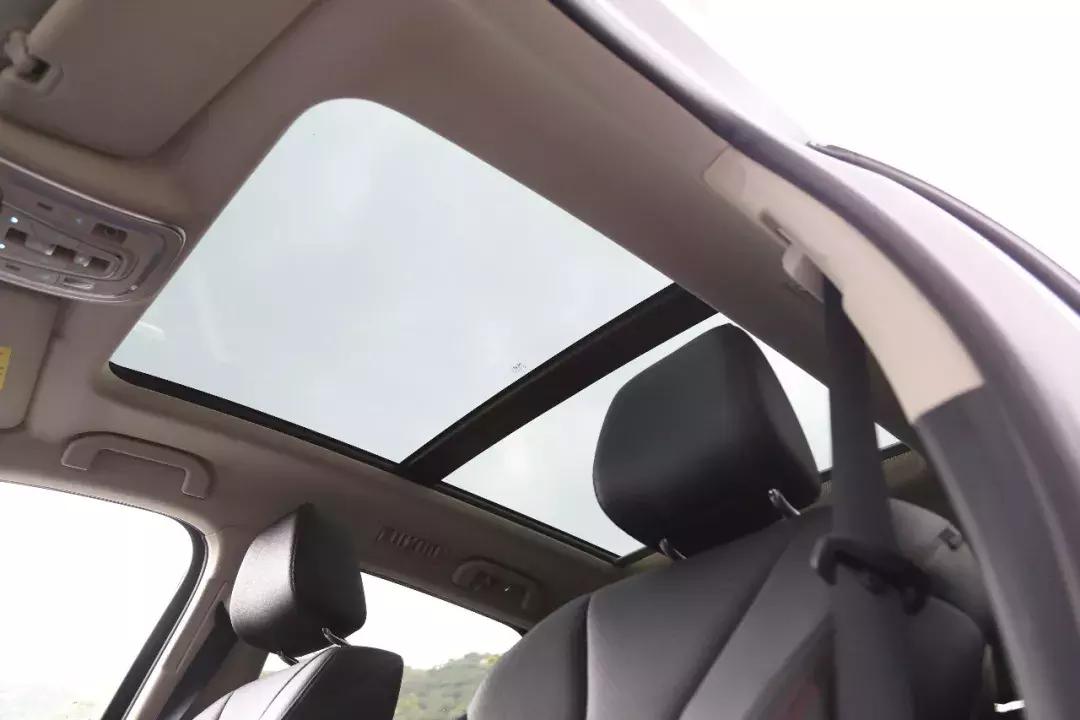 2021款比亚迪唐燃油版内饰图片,比亚迪唐plusdmi内饰