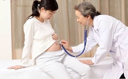 孕期出现这六种情况，多半是胎儿不舒服了，孕妈最好及时去医院！