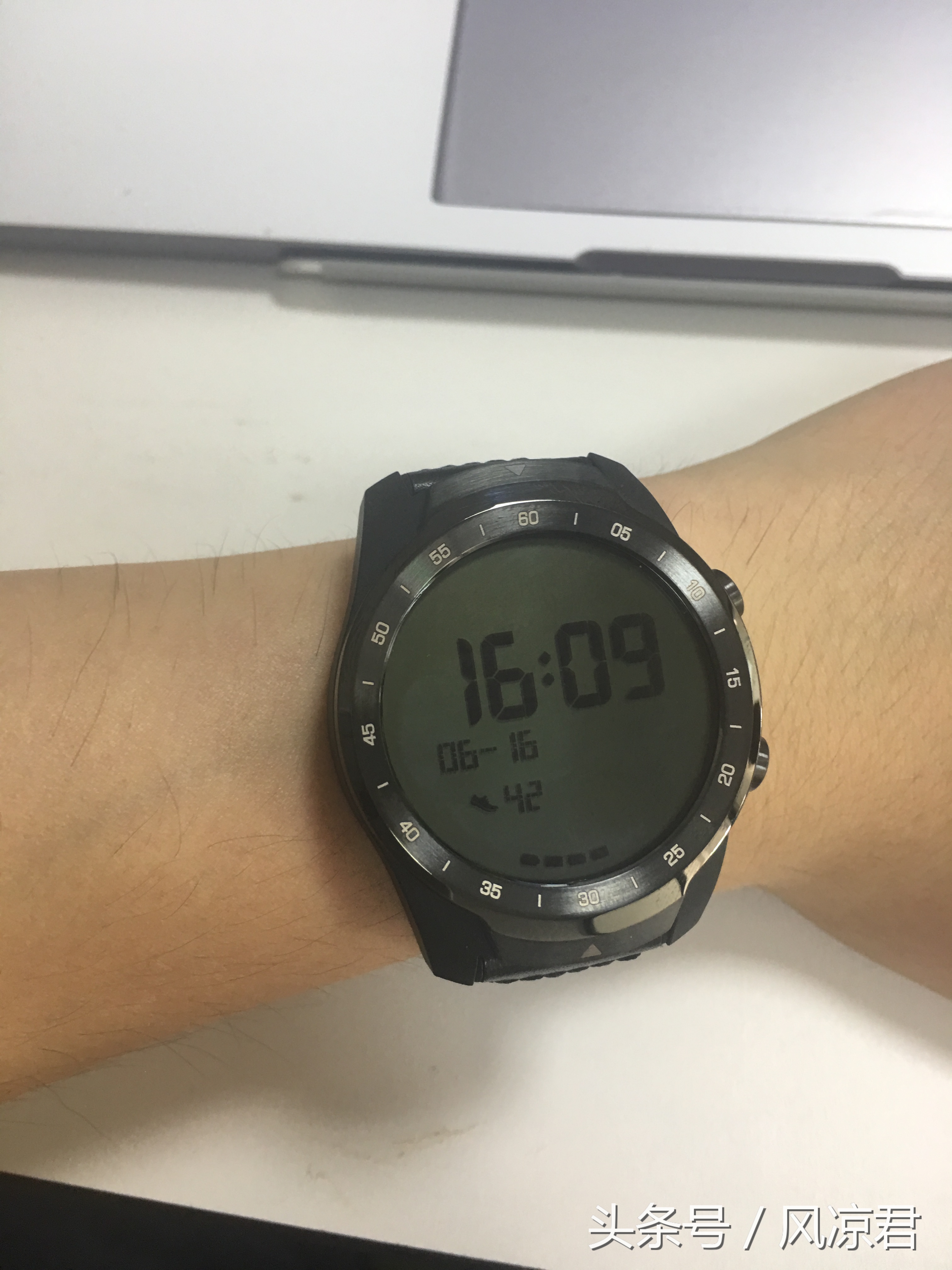 ticwatchpro3ultra,出门问问ticwatchprox开箱