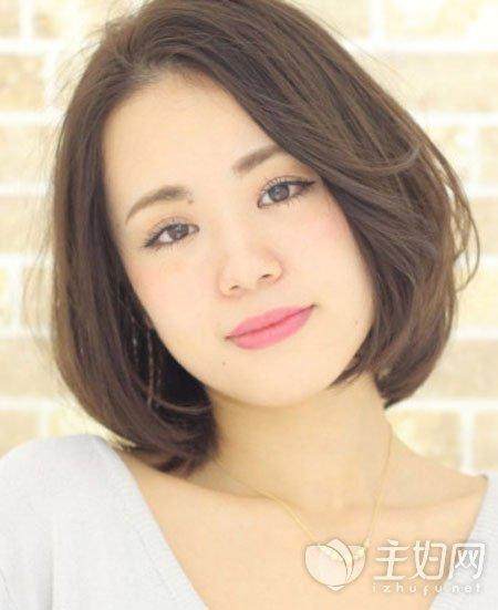 发量少发丝细软必备发型,发量少的发型易整理