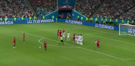 c罗香蕉任意球皇马,c罗60个直接任意球60个帽子戏法