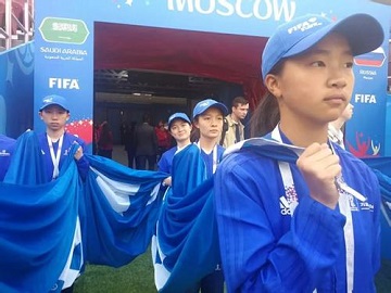 看一个世界杯花了多少钱,世界杯赛场上的广告多少钱