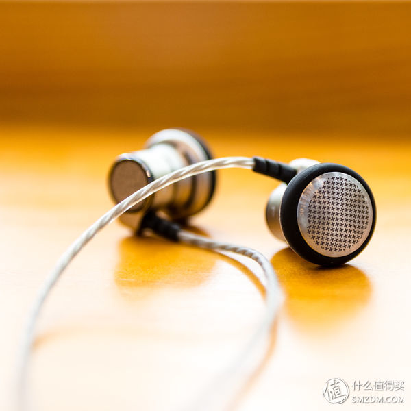 阿思翠lyraclassic耳机评测,阿思翠天琴座平头耳塞
