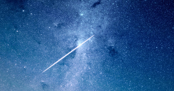 爱上漂亮女孩我使尽妙计都失败，谁料一个梦助我抱得美人归