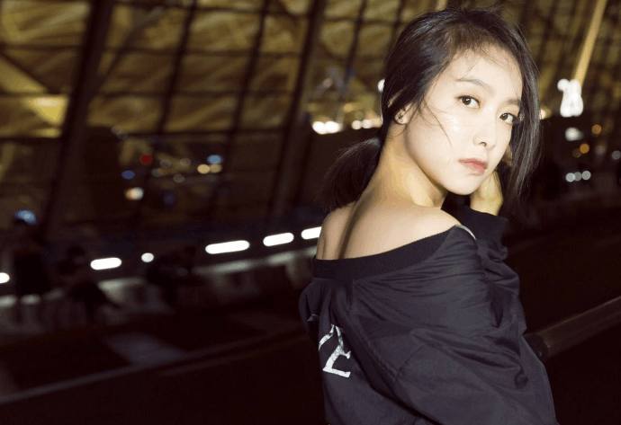 宋茜晒照疑怼黑粉,宋茜的高情商回怼黑粉