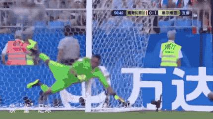 足球战术分析讲解c罗,足球解析c罗