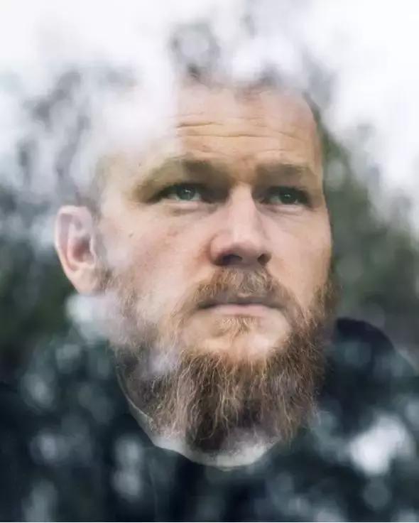 冰岛队回国维京战吼最震撼,冰岛赛后维京战吼