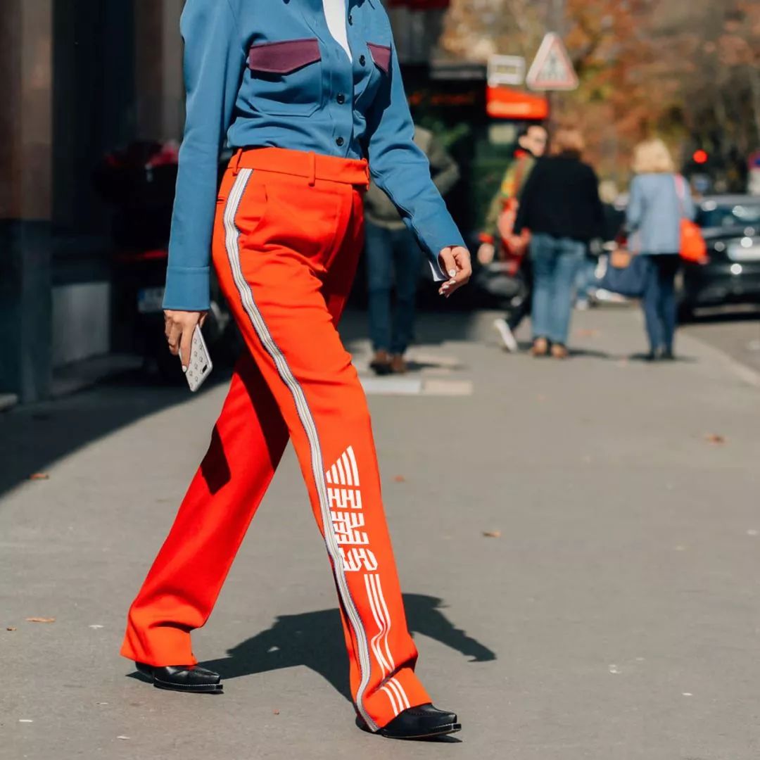 李宁跟nike联名鞋,德邦和李宁联名出运动服