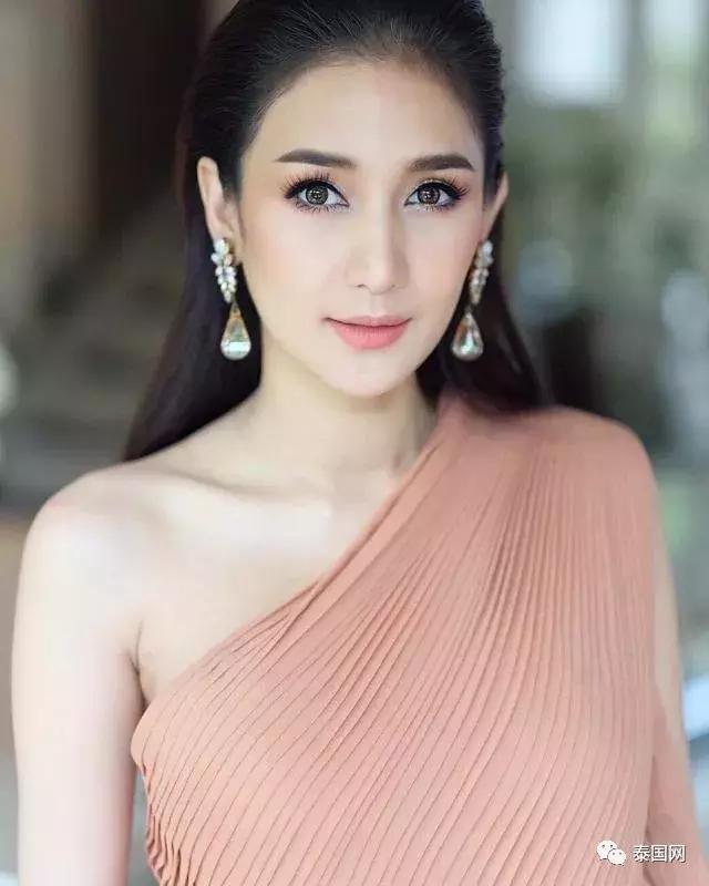 娉板浗濂虫槦鏁村,娉板浗濂虫槦yaya鏁村