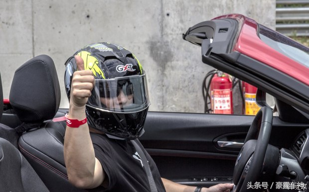 豪霆赛道,海泉湾元气国潮嘉年华