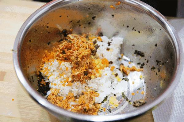 学生最爱吃的炒饭是什么炒饭,学生时代最爱吃的肉松饼