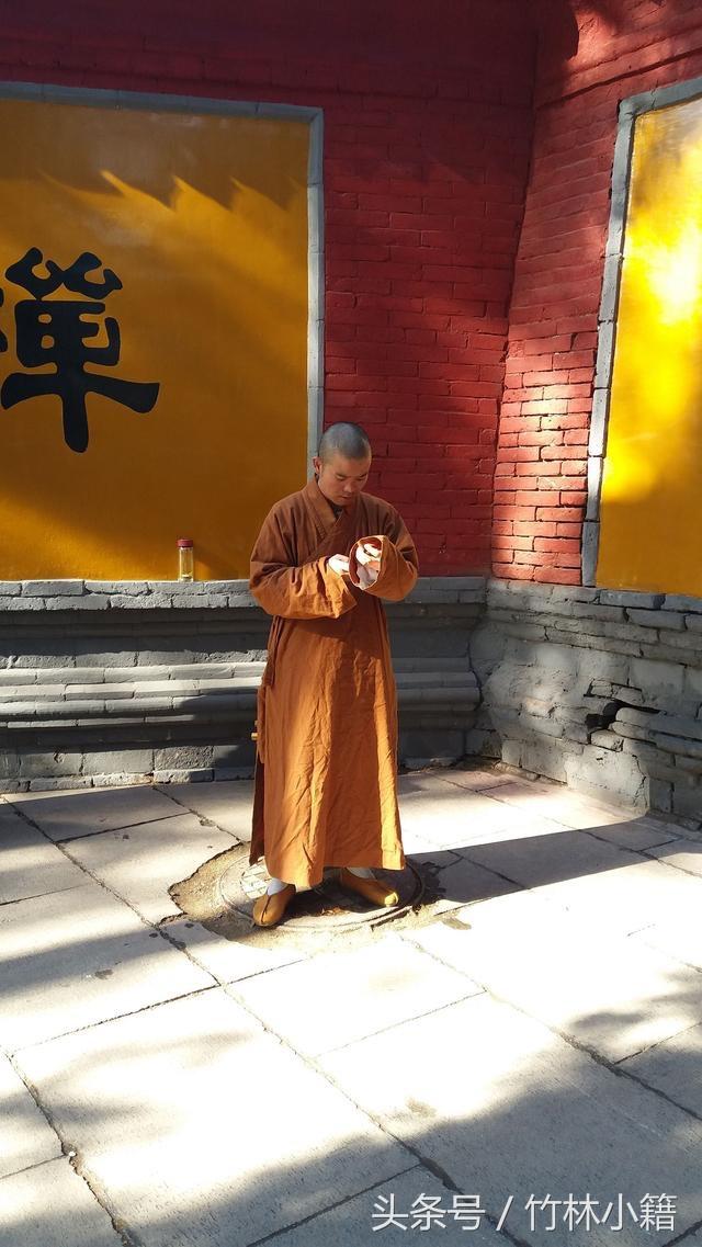 万事外物都心照不宣,40岁,没有谁愿意偃旗息鼓无动于衷混吃等死