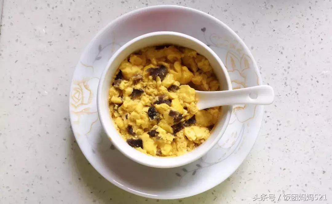 孕妇孕期吃什么保健品,孕期选护肤品