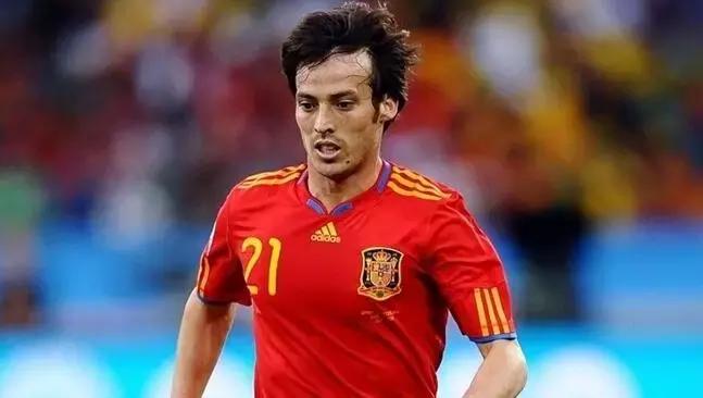 世界杯足球红酒杯,世界杯各国球队实力vs中国足球