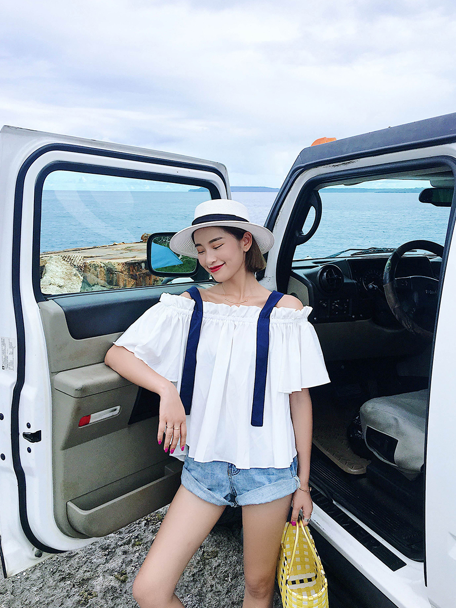 雪纺衫上衣新款仙气甜美碎花,网红款压褶荷叶领纯色仙气雪纺衫