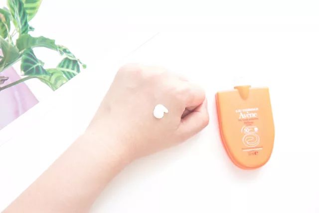 深夜打卡流行网红店,21年流行网红打卡店