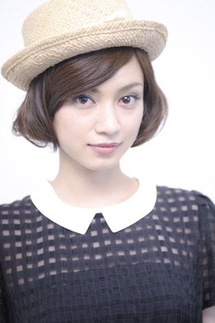 盘点日本高颜值足球队员太太,世界杯日本国足太太团曝光