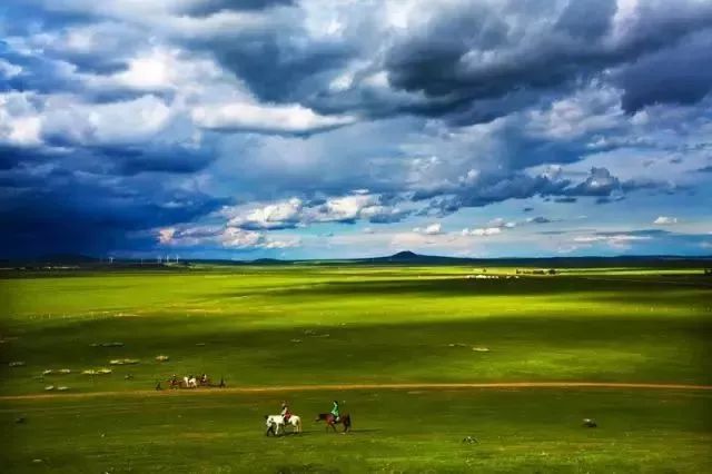 南昌到内蒙古旅游要多少钱 (江西坐火车去内蒙古沿途攻略)