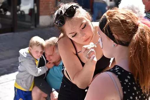 角质层薄泛红红血丝怎么修复,泛红肌肤屏障怎么修复