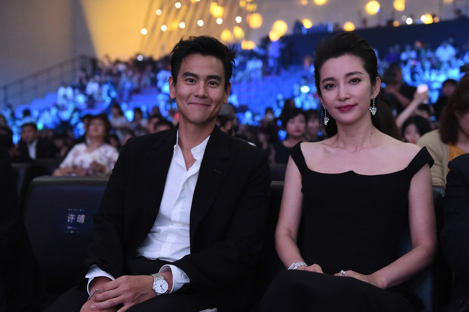 男人找比自己小20岁的女人的心理,老公比老婆小20岁