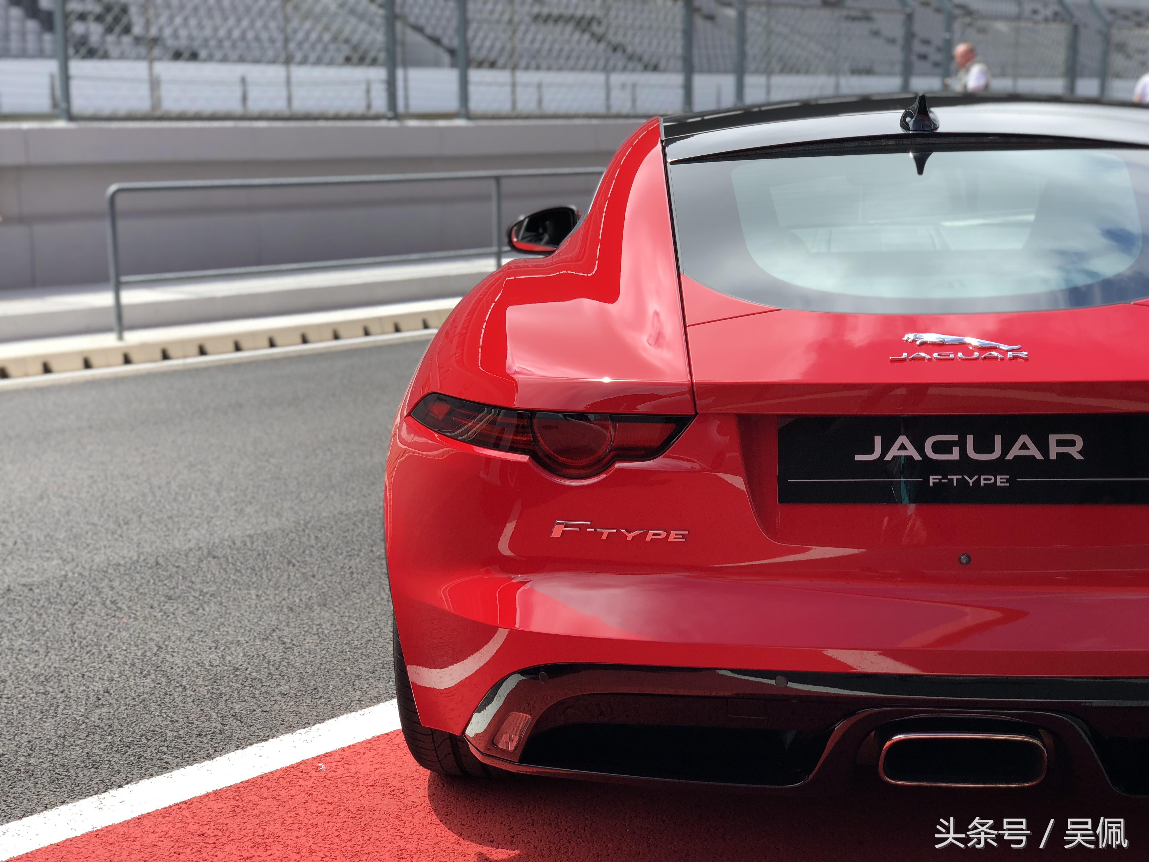 新捷豹f-type2.0t测评,赛道测试捷豹f-type2.0t
