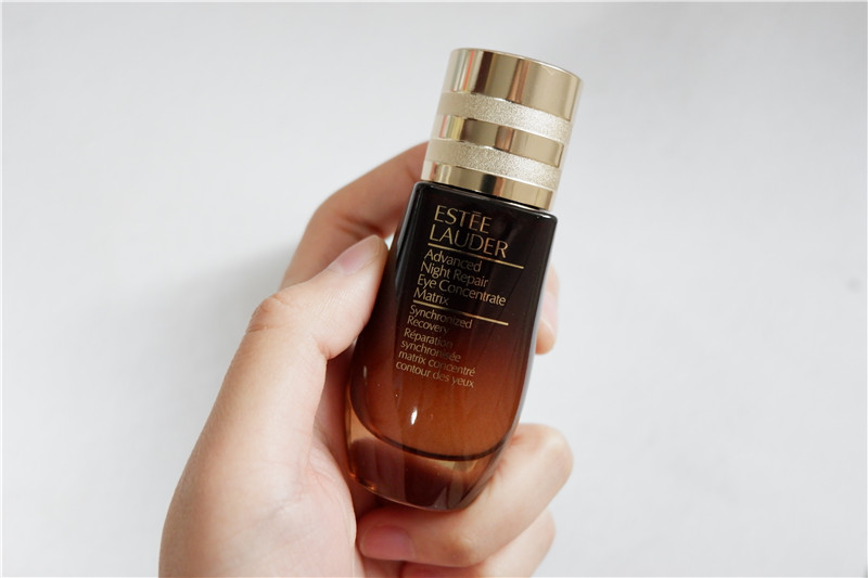 雅诗兰黛小黑瓶眼霜效果怎么样,雅诗兰黛眼霜哪款好用测评