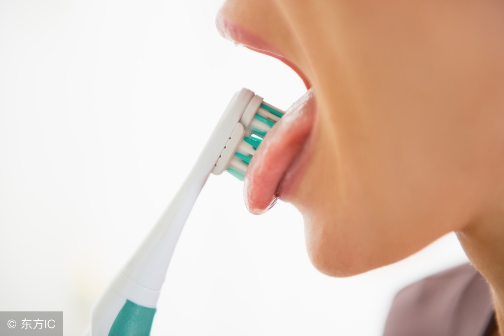 舌苔中间黑黄的中医辨证,舌苔颜色对应病症的解析