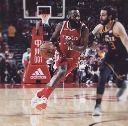 火箭手握探花签,火箭46号签视频