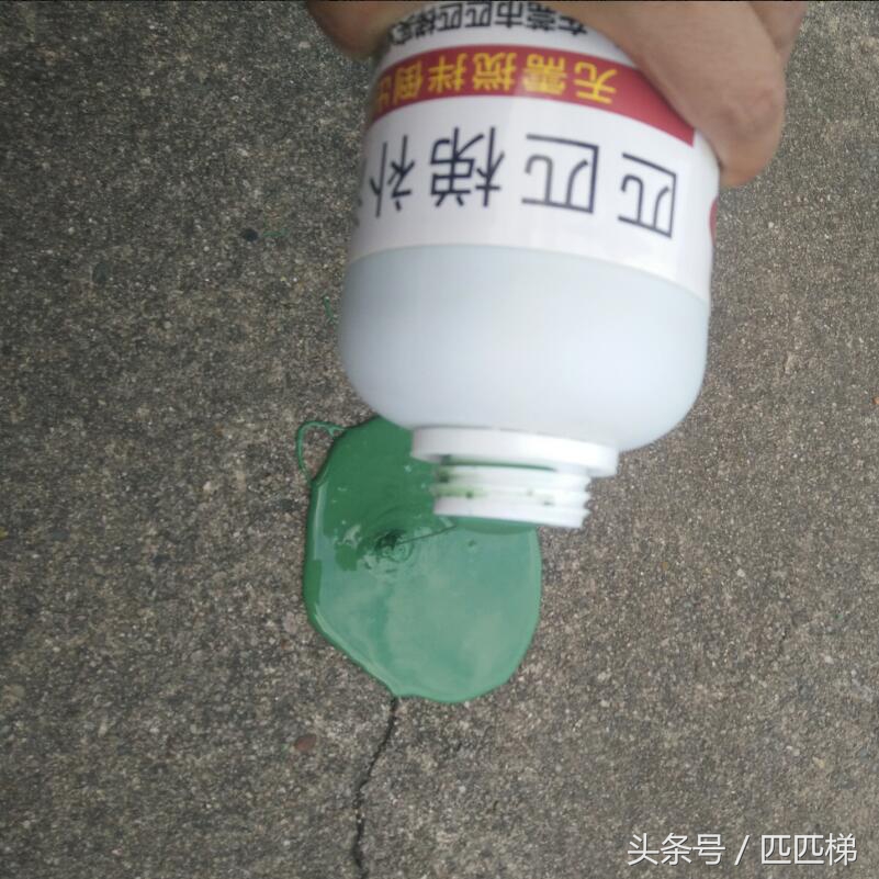 屋顶大面积漏水防水用什么涂料好,屋顶漏水防水最佳方法视频